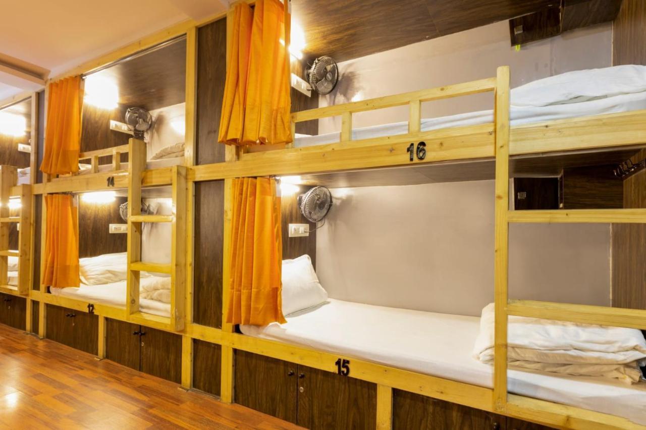 Sunrise Dormitory Hostel 뭄바이 외부 사진